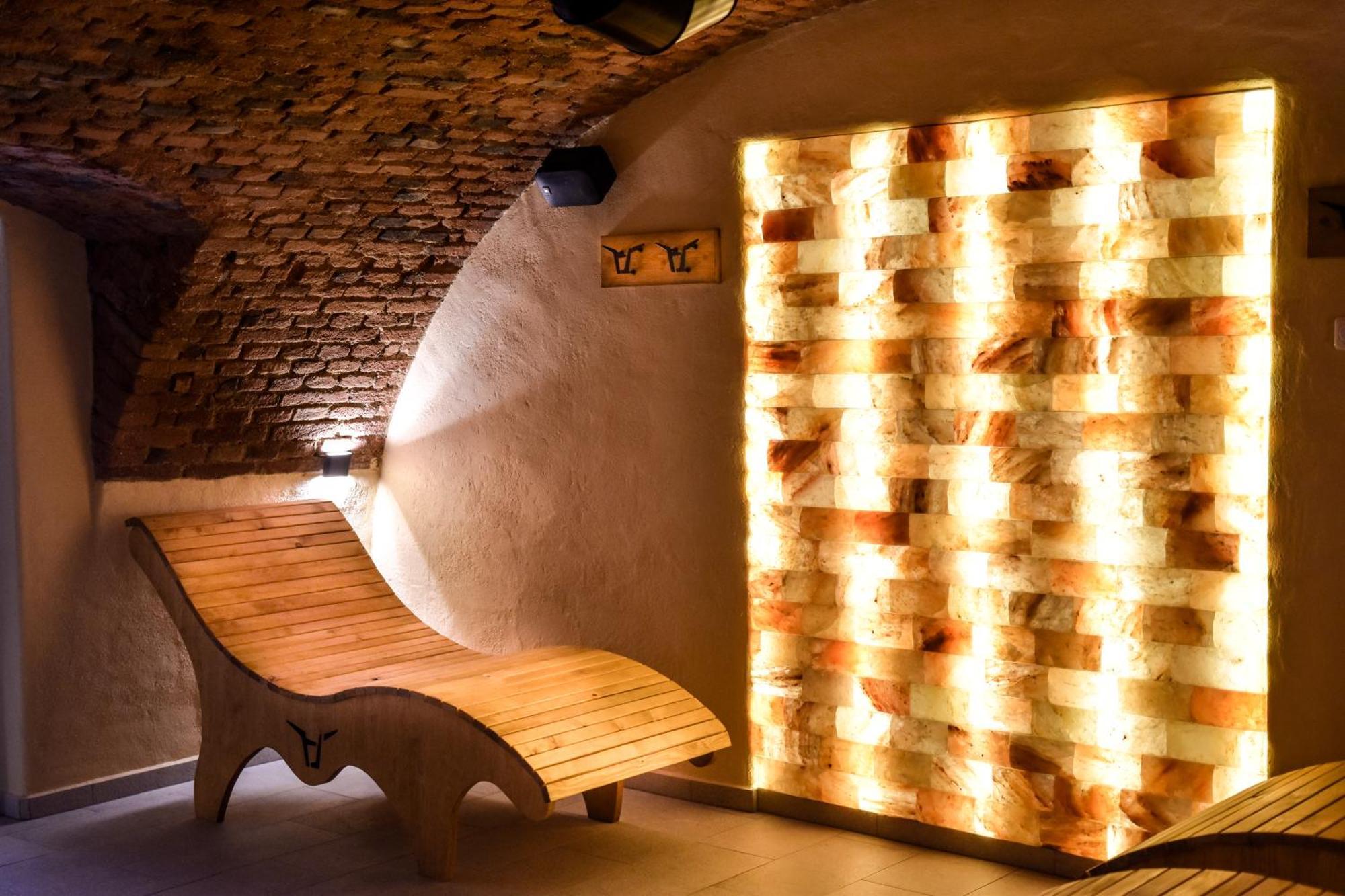Hotel U Zeleneho Stromu Nepomuk Dış mekan fotoğraf