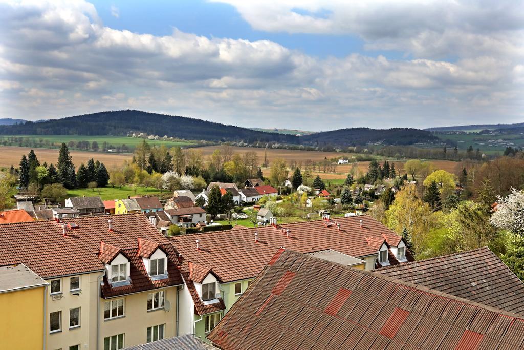 Hotel U Zeleneho Stromu Nepomuk Dış mekan fotoğraf